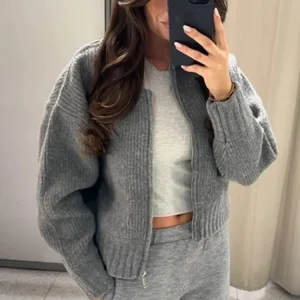 Knit Grey Sweater For Women Fashion Zipper O-necke Long Sleeve Sweaters Female 2023 Autumn Winter High Street Lady Outwear
